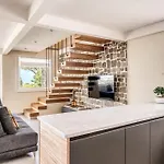 Вілла Maison Annie - Mental Wellness Retreats