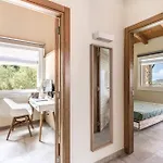 Вілла Maison Annie - Mental Wellness Retreats Сорренто