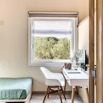Maison Annie - Mental Wellness Retreats