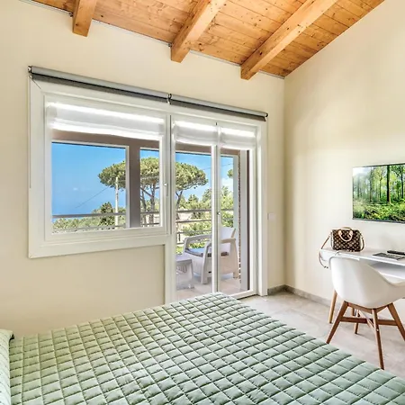 Maison Annie - Mental Wellness Retreats * سورينتو