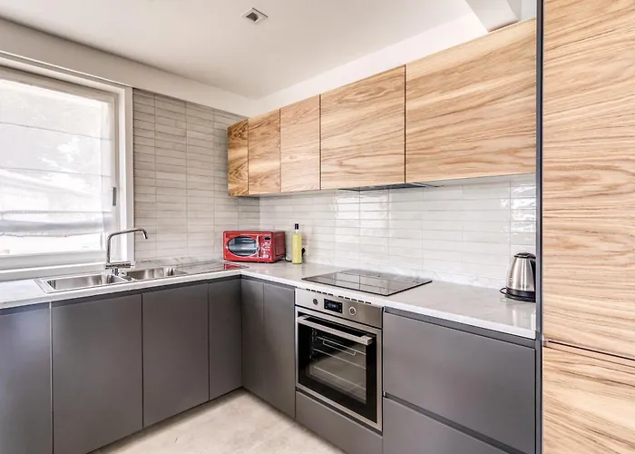 Maison Annie - Mental Wellness Retreats